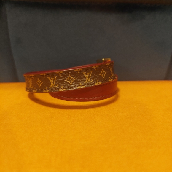 Louis Vuitton Double Wrap Lock It Monogram & Berry Bracelet - Picture 2 of 12